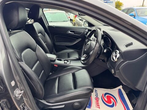 Mercedes-Benz GLA 2.1 GLA220d Sport (Premium) 7G-DCT 4MATIC Euro 6 (s/s) 5dr 12
