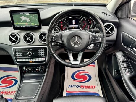 Mercedes-Benz GLA 2.1 GLA220d Sport (Premium) 7G-DCT 4MATIC Euro 6 (s/s) 5dr