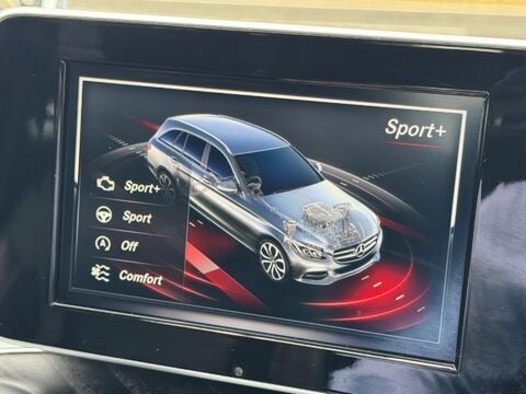 Mercedes-Benz C Class 2.1 C220d AMG Line (Premium) G-Tronic+ 4MATIC Euro 6 (s/s) 5dr 33