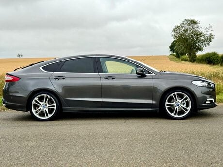 Ford Mondeo 2.0 TDCi Titanium Euro 6 (s/s) 5dr