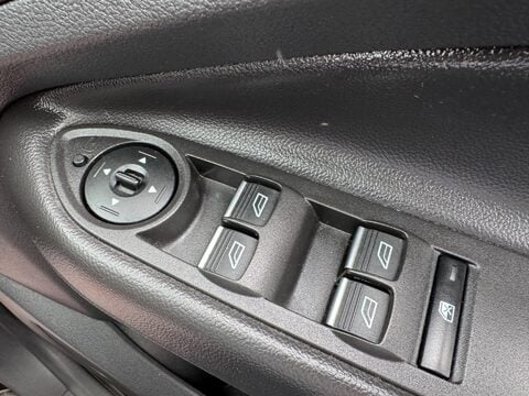 Ford Kuga 2.0 TDCi Titanium AWD Euro 6 (s/s) 5dr 38