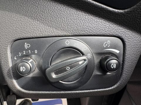 Ford Kuga 2.0 TDCi Titanium AWD Euro 6 (s/s) 5dr 37