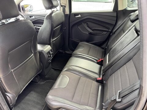 Ford Kuga 2.0 TDCi Titanium AWD Euro 6 (s/s) 5dr 44