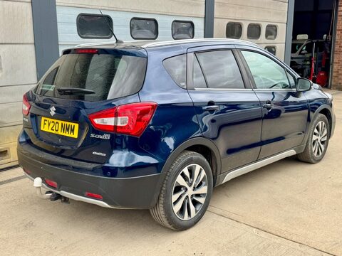 Suzuki SX4 S-Cross 1.4 Boosterjet SZ5 Auto ALLGRIP Euro 6 (s/s) 5dr 4