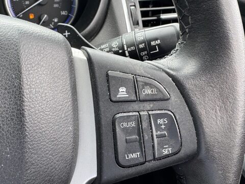 Suzuki SX4 S-Cross 1.4 Boosterjet SZ5 Auto ALLGRIP Euro 6 (s/s) 5dr 23