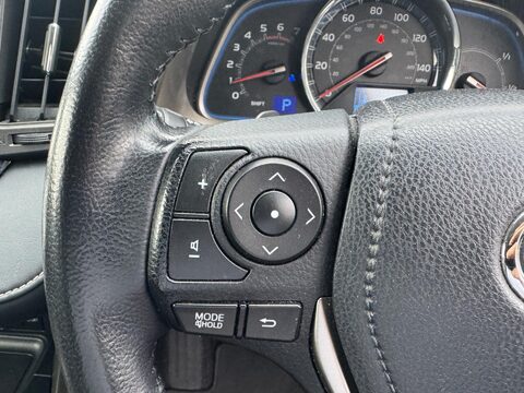 Toyota Rav4 2.2 D-CAT Invincible Auto 4WD Euro 5 5dr 18
