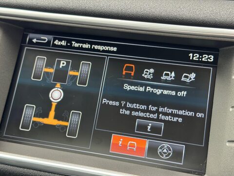 Land Rover Range Rover Evoque 2.2 SD4 Pure Tech Auto 4WD Euro 5 (s/s) 5dr 25
