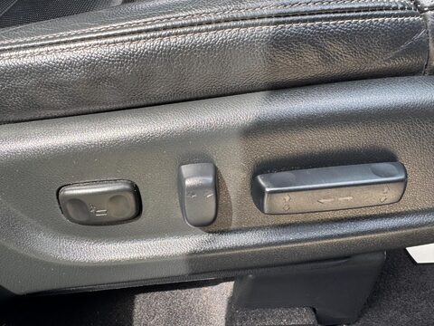 Honda CR-V 2.0 i-VTEC EX Auto 4WD Euro 6 5dr 40