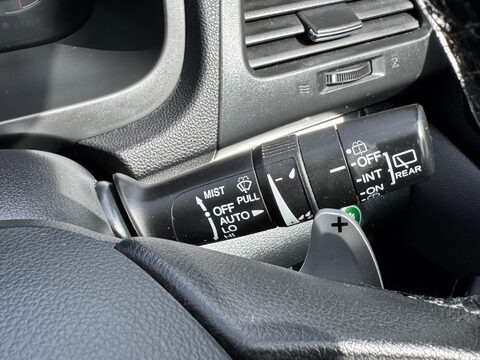Honda CR-V 2.0 i-VTEC EX Auto 4WD Euro 6 5dr 37