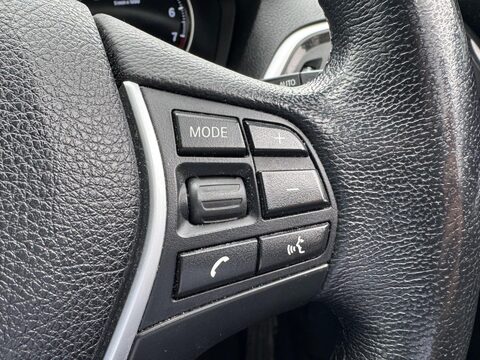 BMW 1 Series 1.5 118i Sport Euro 6 (s/s) 5dr 23