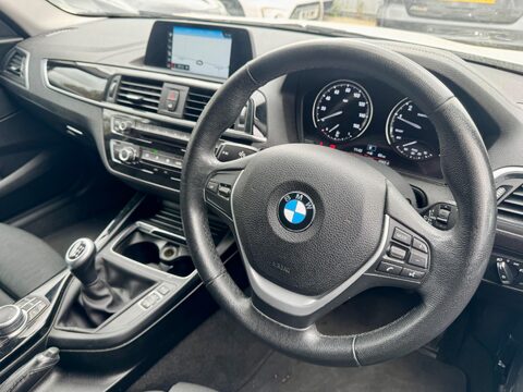 BMW 1 Series 1.5 118i Sport Euro 6 (s/s) 5dr 2