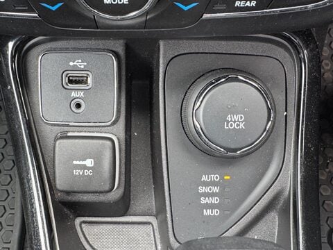Jeep Compass 1.4T MultiAirII Limited Auto 4WD Euro 6 (s/s) 5dr 32