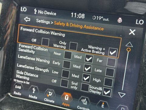 Jeep Compass 1.4T MultiAirII Limited Auto 4WD Euro 6 (s/s) 5dr 22