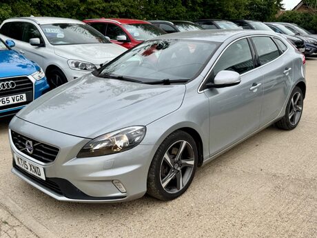 Volvo V40 2.0 D2 R-Design Nav Auto Euro 6 (s/s) 5dr