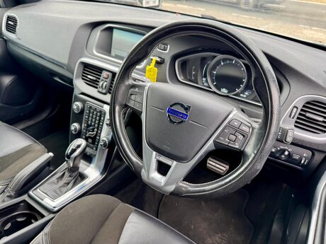Volvo V40 2.0 D2 R-Design Nav Auto Euro 6 (s/s) 5dr