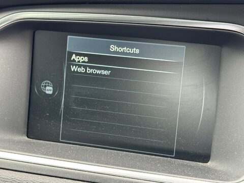 Volvo V40 2.0 D2 R-Design Nav Auto Euro 6 (s/s) 5dr 16