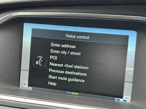Volvo V40 2.0 D2 R-Design Nav Auto Euro 6 (s/s) 5dr 19