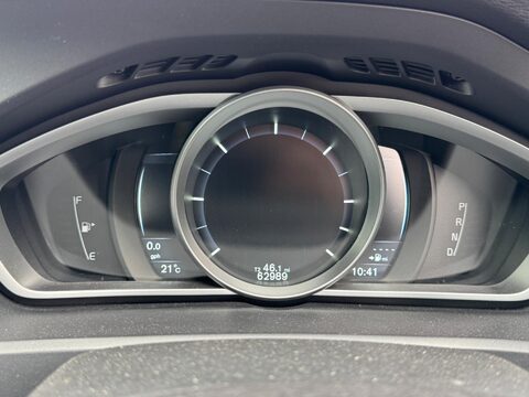 Volvo V40 2.0 D2 R-Design Nav Auto Euro 6 (s/s) 5dr 26