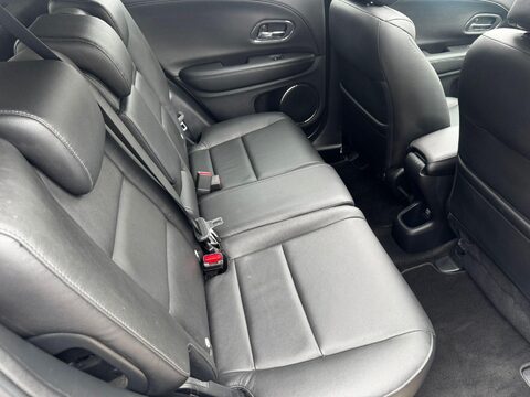 Honda HR-V 1.5 i-VTEC EX CVT Euro 6 (s/s) 5dr 37