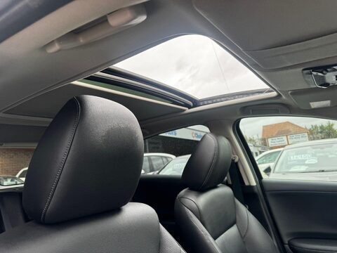 Honda HR-V 1.5 i-VTEC EX CVT Euro 6 (s/s) 5dr 9