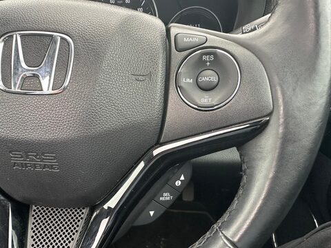 Honda HR-V 1.5 i-VTEC EX CVT Euro 6 (s/s) 5dr 28