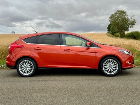 Ford Focus 1.6 Zetec Euro 5 5dr