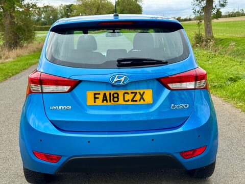 Hyundai ix20 1.4 Blue Drive SE Nav Euro 6 (s/s) 5dr 9