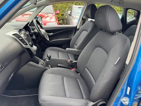 Hyundai ix20 1.4 Blue Drive SE Nav Euro 6 (s/s) 5dr 31