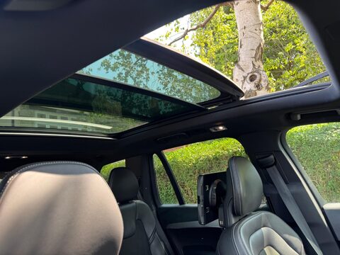 Volvo XC90 2.0 D5 PowerPulse R-Design Auto 4WD Euro 6 (s/s) 5dr 3