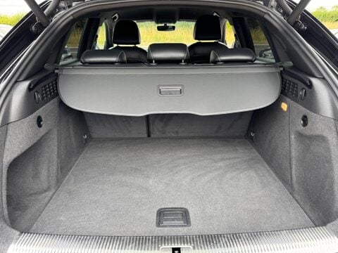 Audi Q3 1.4 TFSI CoD S line Edition Euro 6 (s/s) 5dr 47