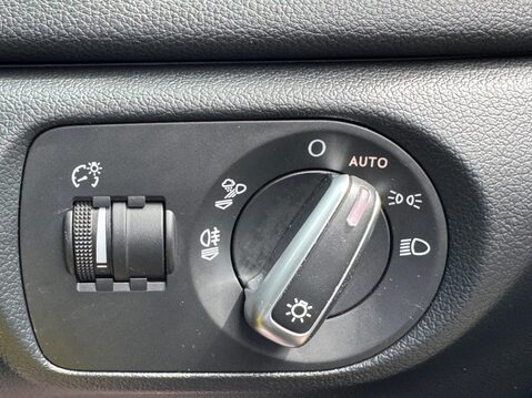 Audi Q3 1.4 TFSI CoD S line Edition Euro 6 (s/s) 5dr 38