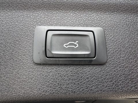 Audi Q3 1.4 TFSI CoD S line Edition Euro 6 (s/s) 5dr 37