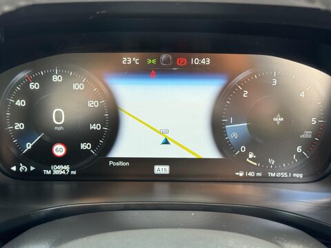 Volvo V60 2.0 D3 Momentum Plus Euro 6 (s/s) 5dr 39