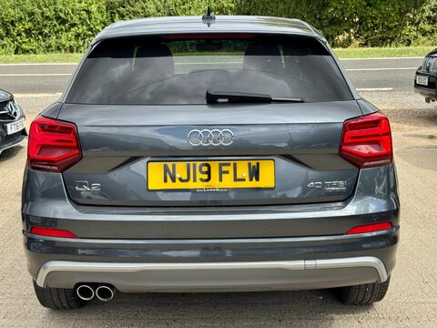 Audi Q2 2.0 TFSI 40 S line S Tronic quattro Euro 6 (s/s) 5dr 8