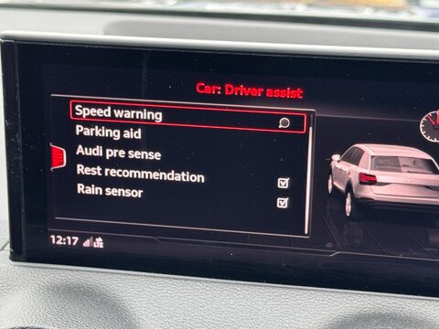 Audi Q2 2.0 TFSI 40 S line S Tronic quattro Euro 6 (s/s) 5dr 29