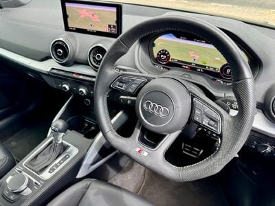 Audi Q2 2.0 TFSI 40 S line S Tronic quattro Euro 6 (s/s) 5dr