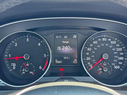 Volkswagen Passat 2.0 TDI SE Business Euro 6 (s/s) 4dr 44
