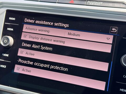 Volkswagen Passat 2.0 TDI SE Business Euro 6 (s/s) 4dr 26