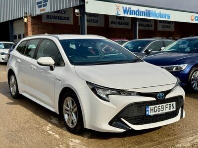 Toyota Corolla 1.8 VVT-h Icon Touring Sports CVT Euro 6 (s/s) 5dr