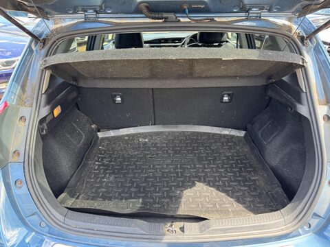 Toyota Auris 1.2 VVT-i Excel Euro 6 (s/s) 5dr 31