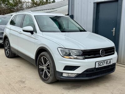 Volkswagen Tiguan 2.0 TDI BlueMotion Tech SE Euro 6 (s/s) 5dr