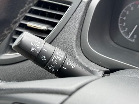 Honda CR-V 2.0 i-VTEC EX 4WD Euro 5 (s/s) 5dr 31