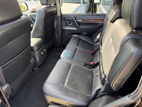 Mitsubishi Shogun 3.2 DI-DC SG3 Auto 4WD Euro 5 5dr LWB 40