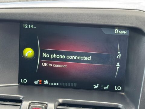 Volvo XC60 2.4 D5 R-Design Nav Geartronic AWD Euro 5 5dr 18