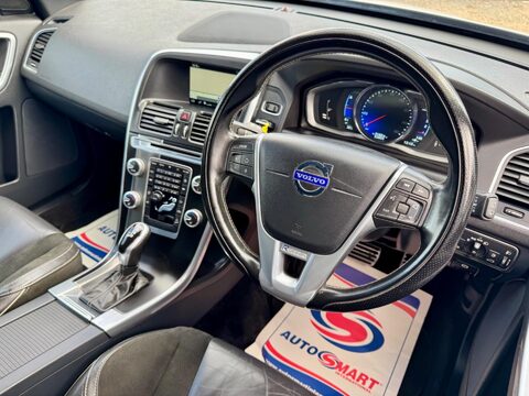 Volvo XC60 2.4 D5 R-Design Nav Geartronic AWD Euro 5 5dr 30