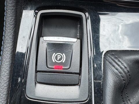 BMW 2 Series 1.5 218i M Sport Euro 6 (s/s) 5dr 34