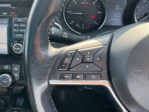 Nissan Qashqai 1.5 dCi Tekna Euro 6 (s/s) 5dr 22