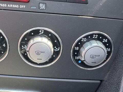 Mercedes-Benz SLK 1.8 SLK200K Tiptronic Euro 4 2dr 26