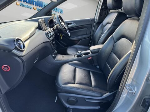 Mercedes-Benz B Class 1.6 B180 BlueEfficiency Sport 7G-DCT Euro 5 (s/s) 5dr 32