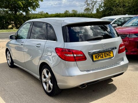 Mercedes-Benz B Class 1.6 B180 BlueEfficiency Sport 7G-DCT Euro 5 (s/s) 5dr 6